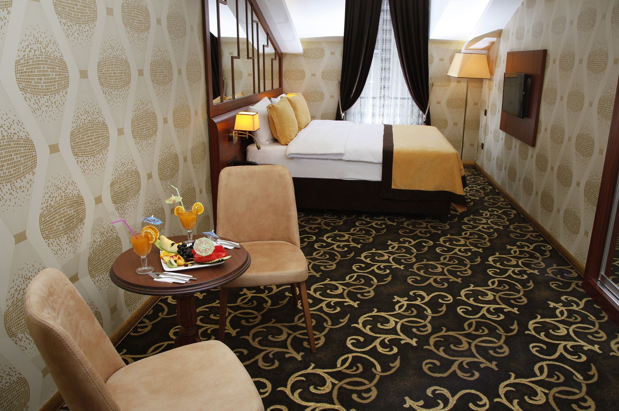 Hotel Grand Vuslat Trabzon Esterno foto